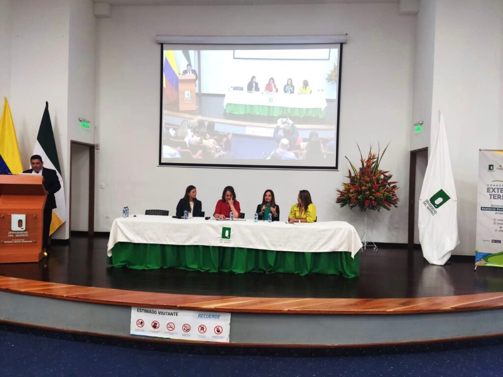 Panel Extensión Universitaria Colombiana