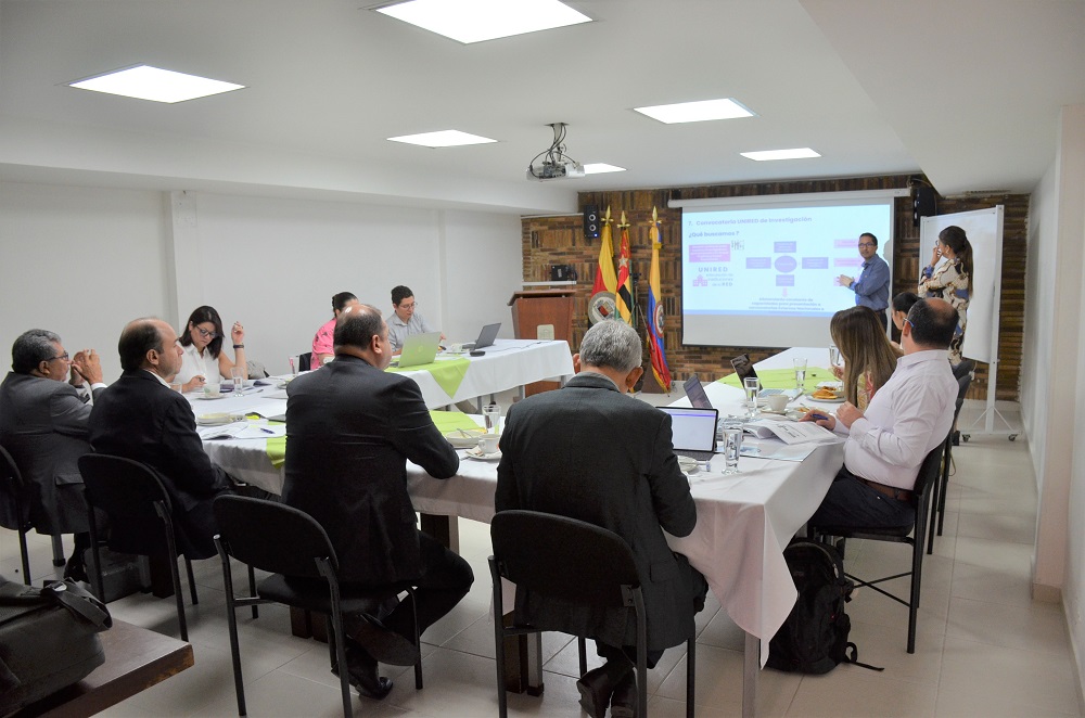 Investigadores presentan propuestas al Consejo Directivo de Unired