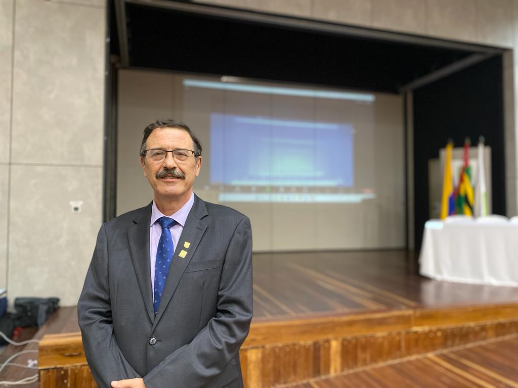 Profesor Guillermo Alfonso González Villegas adscrito a la Escuela de Física UIS.