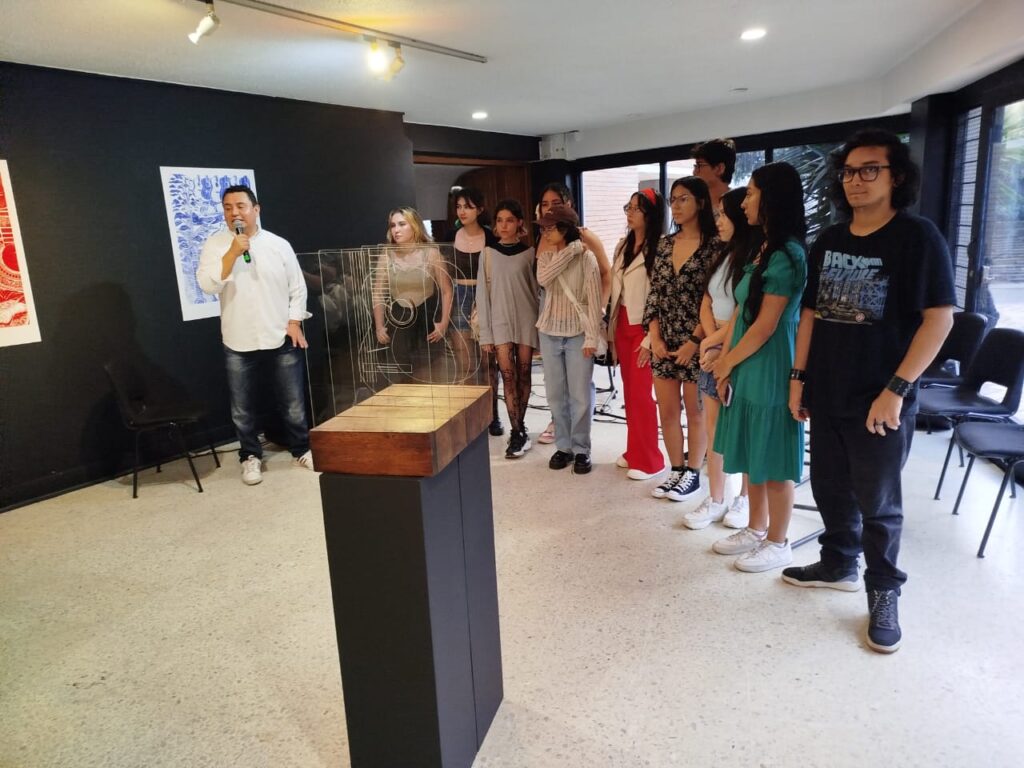 Exposición Música y Materia. Lutieres en Bucaramanga