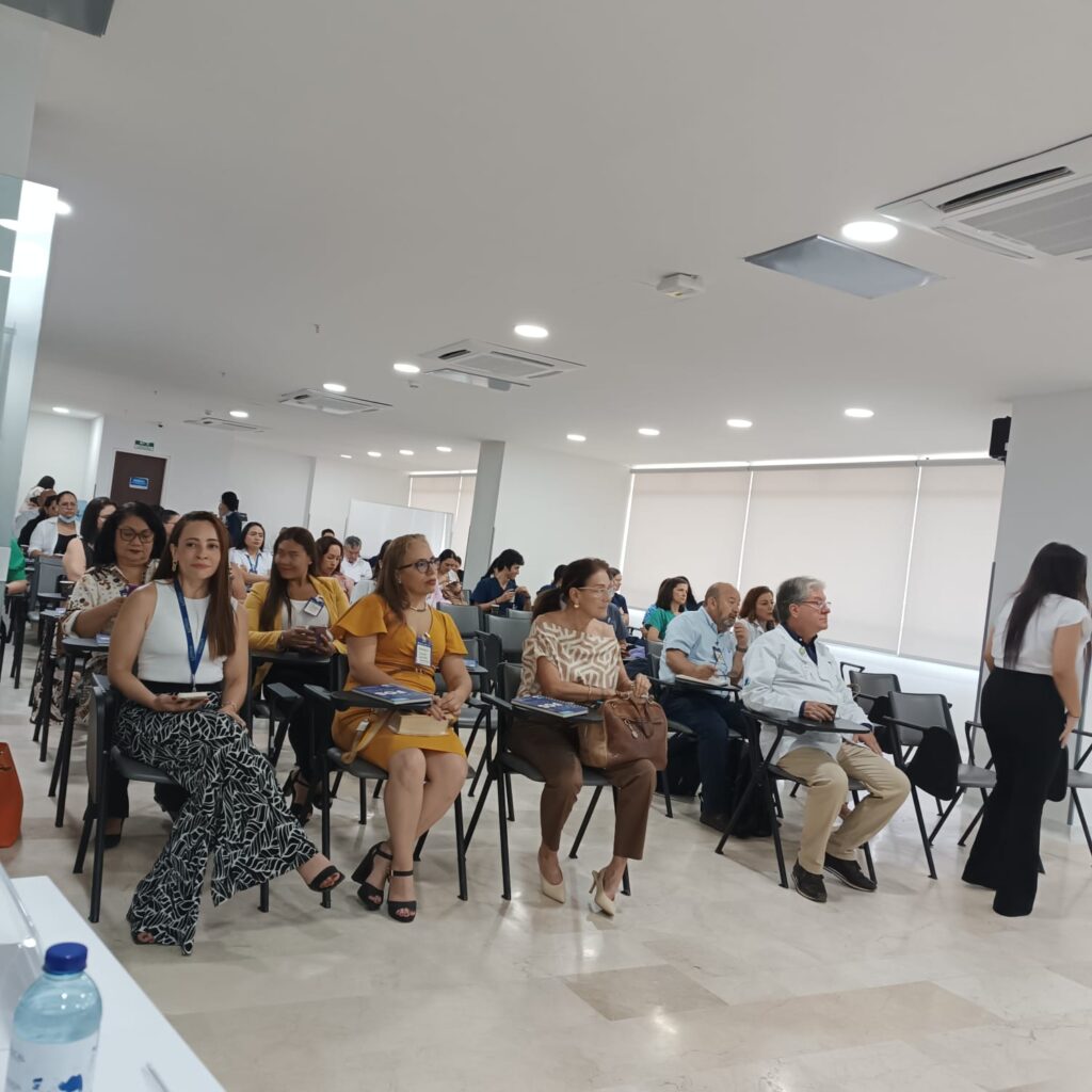 El Instituto Proinapsa UIS, participó del Simposio de Educación desde el Hospital: un enfoque integral, organizado por la Clínica Foscal.