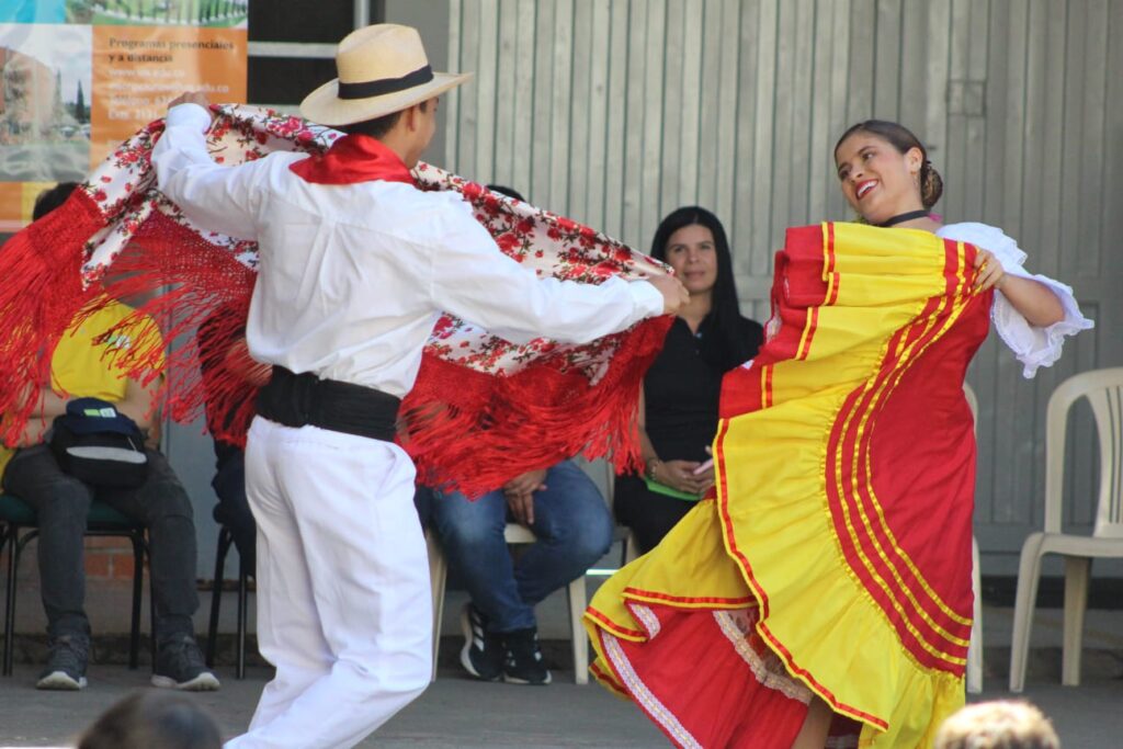 Imagen de Danzas UIS