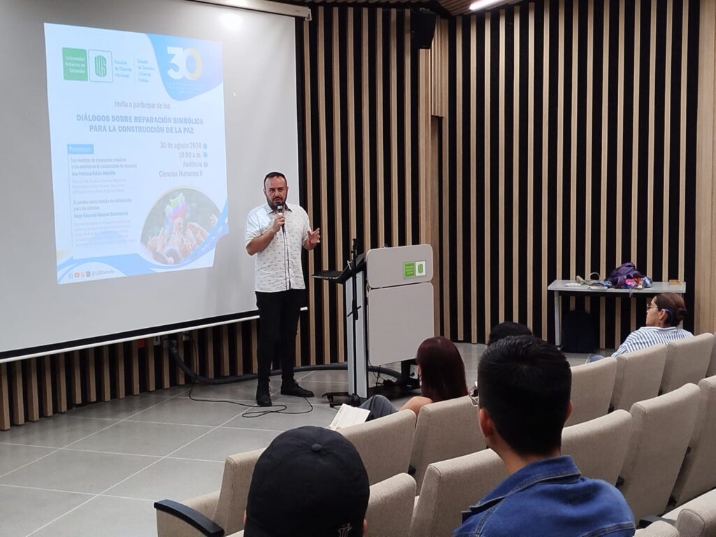 Profesor Jorge Eduardo Vázquez, de la Universidad Católica Luis Amigó, de Medellín.