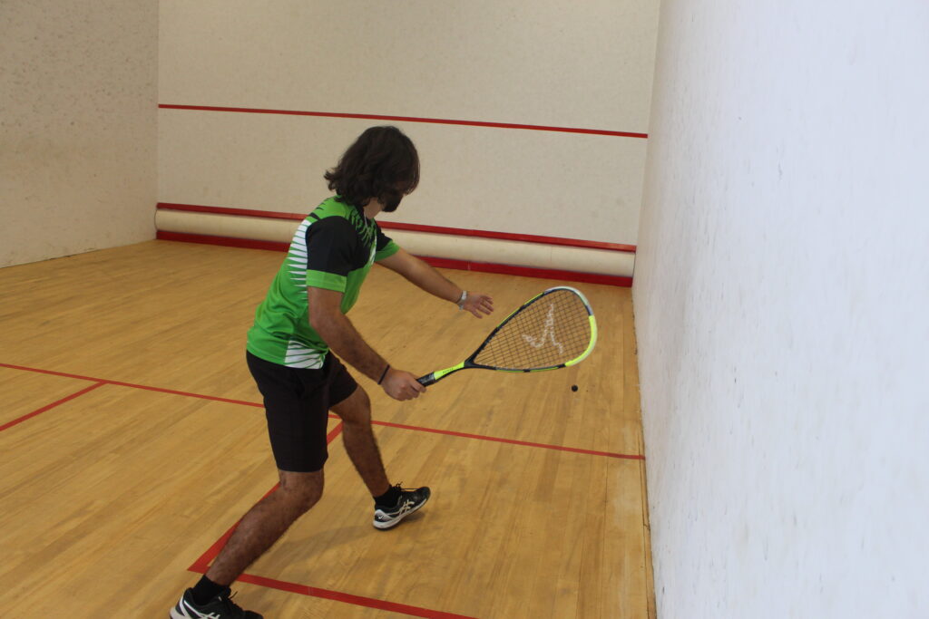 Imagen de deportista UIS del equipo de Squash