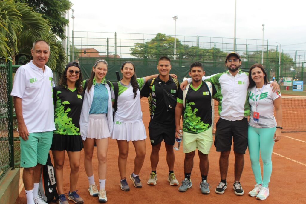 Imagen de tenis de campo