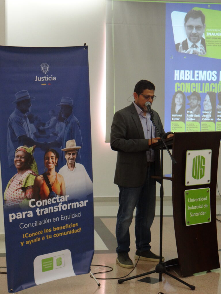 Desde la Escuela de Derecho y Ciencia Política UIS se organizó conversatorio sobre conciliación