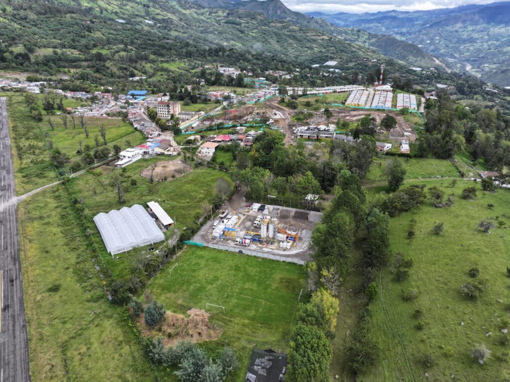 construcción “Parque Universidad”, la nueva Sede de la Universidad Industrial de Santander en la capital de la provincia de García Rovira.