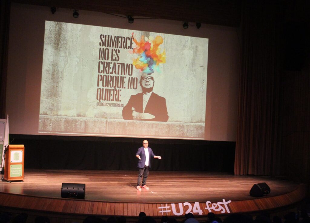 Mario Álvarez in his U24 Fest keynote lecture