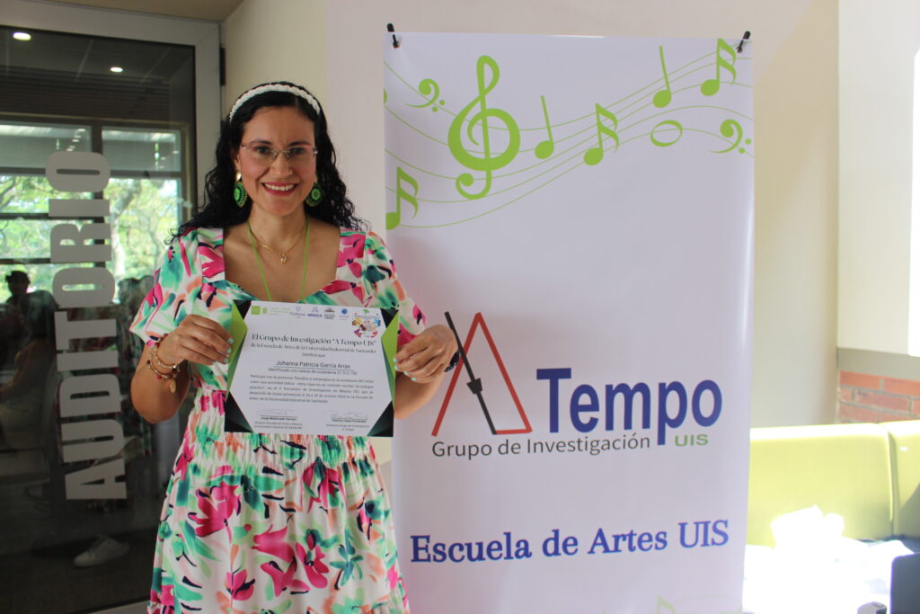 UIS Music Professor Johanna Patricia García, speaker at the V Encuentro de Investigación en Música.  