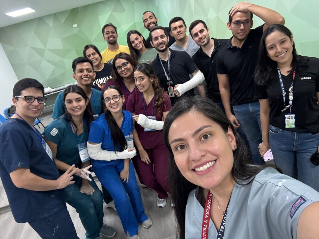 Orthopedics and traumatology students doing internships during the annual resident course.