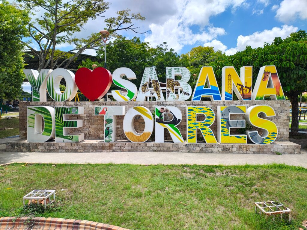 Letrero Yo amo a Sabana de Torres 