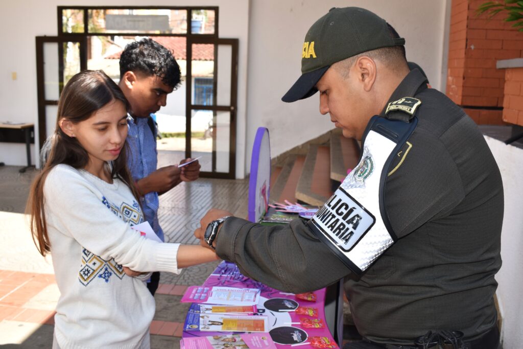 Los estudiantes reconocieron los recursos para denunciar cualquier tipo de maltrato.