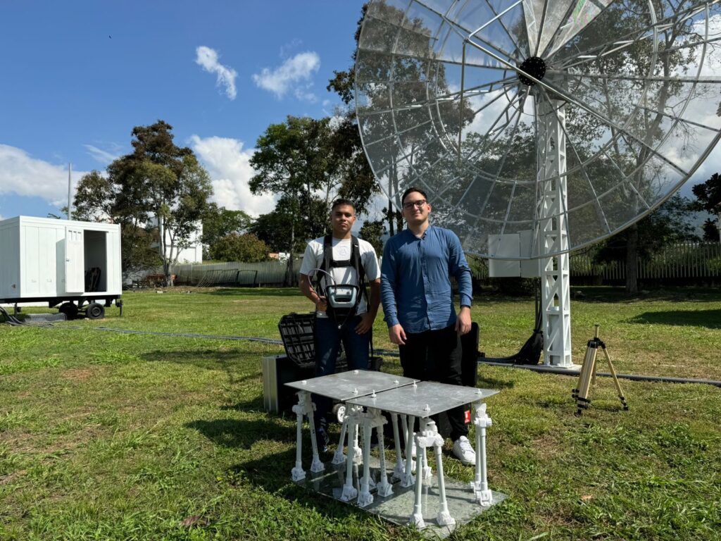 Imagen que muestra a Elián Calderón y David Alejandro González.