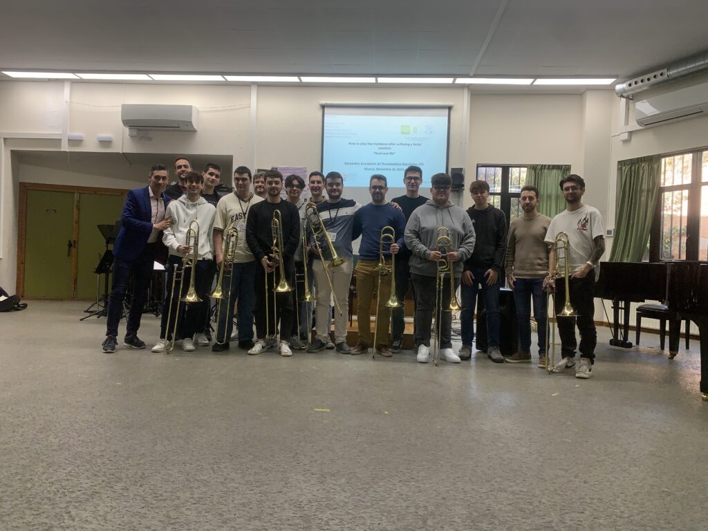 Grupo de Trombonistas en encuentro en España