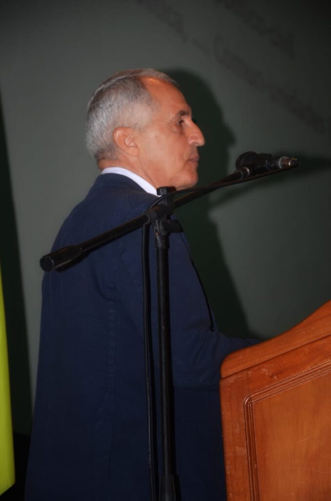 Profesor Orlando Pardo Martínez