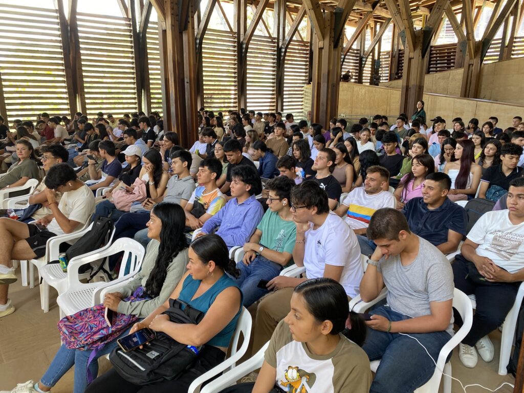 La universidad les da la bienvenida a los estudiantes de la UIS Sede Socorro