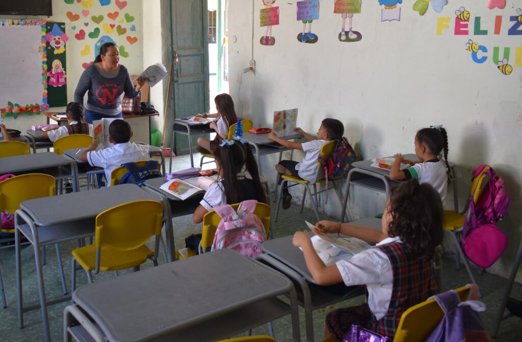 os profesores de los colegios se han apropiado con el Proyecto ‘Leer es mi cuento’.