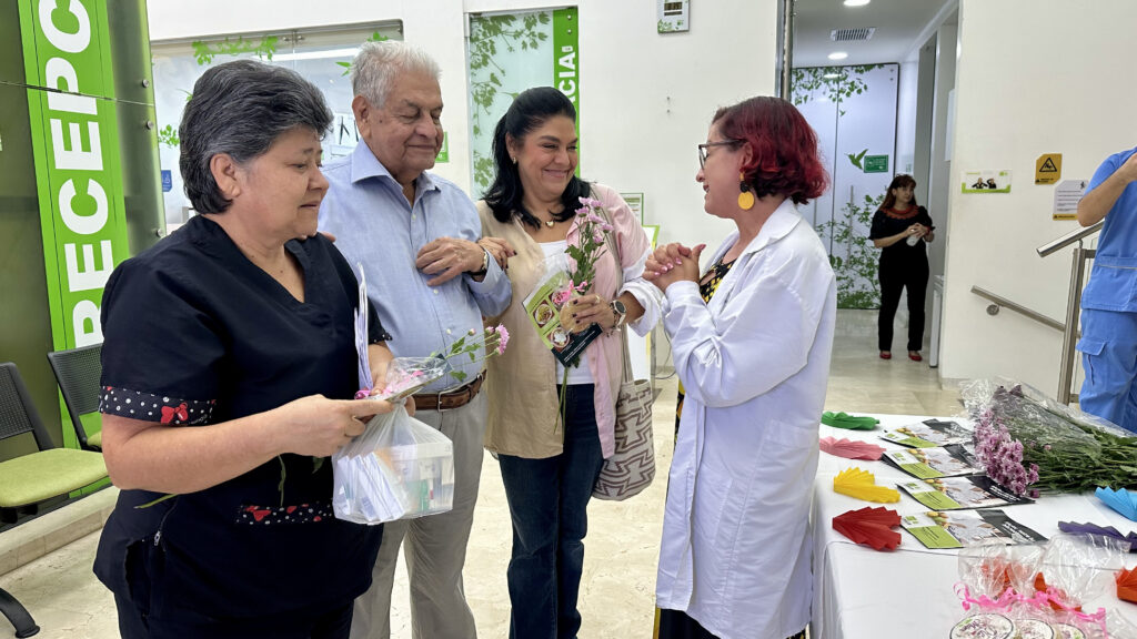 Imagen de UISALUD en la atención de mujeres