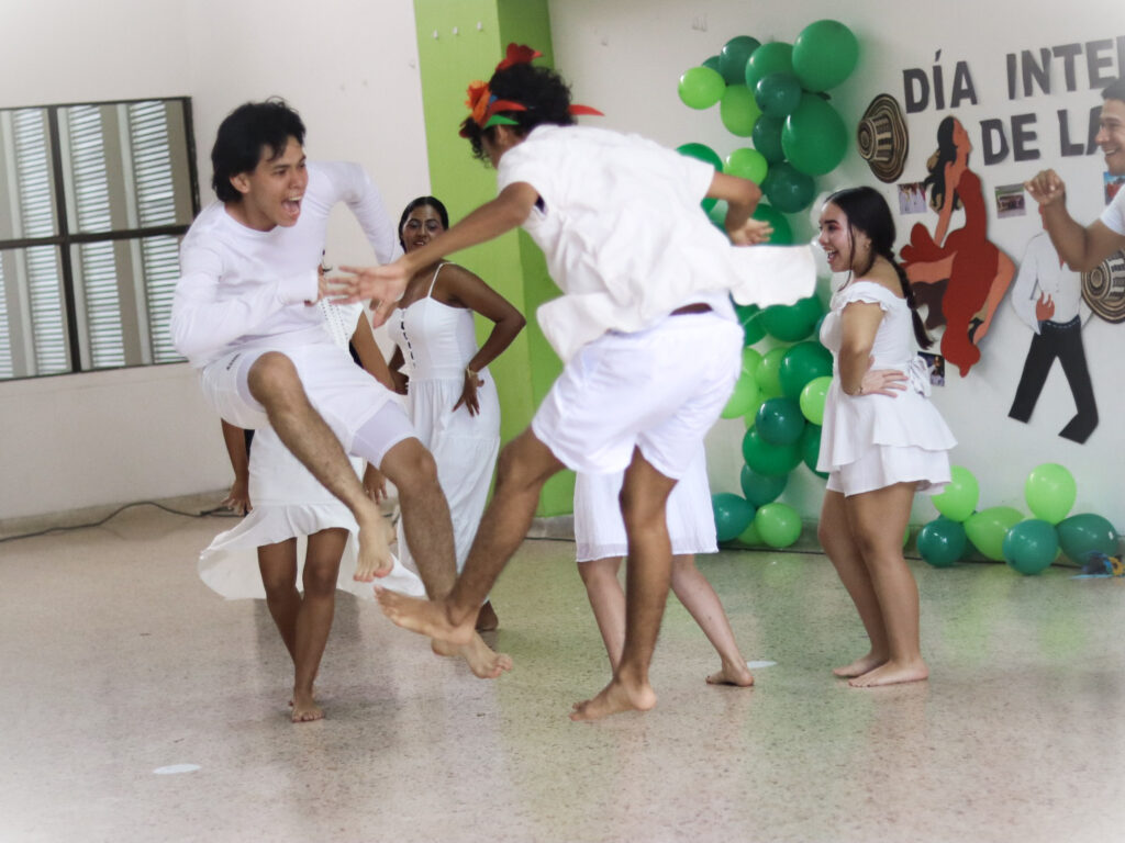 Image showing a group dancing in the activity.