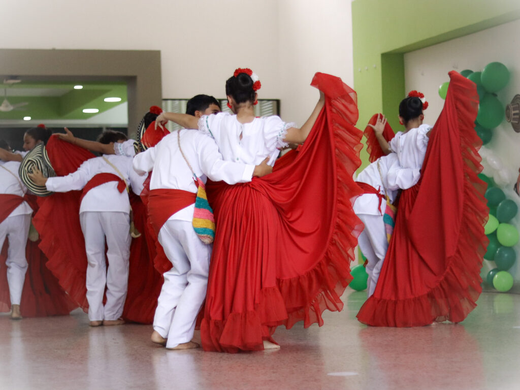 Image showing a group dancing in the activity.