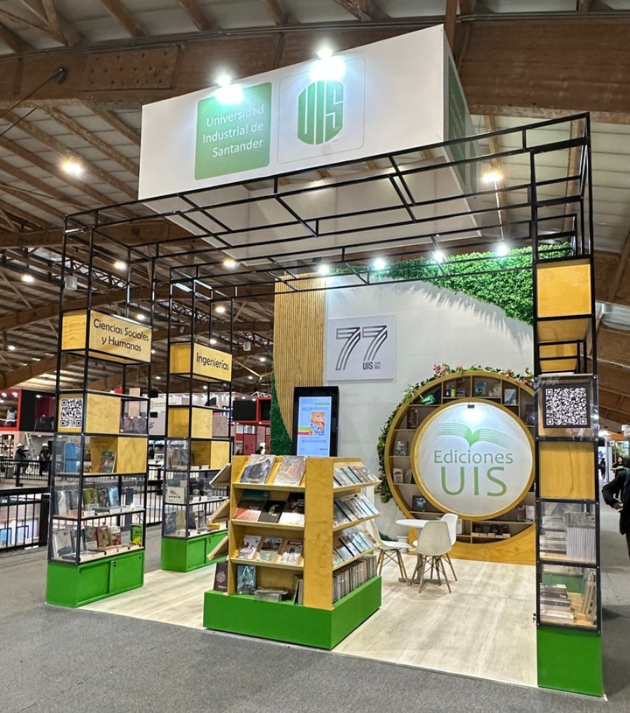 Imagen que muestra el estand de la UIS en la Filbo