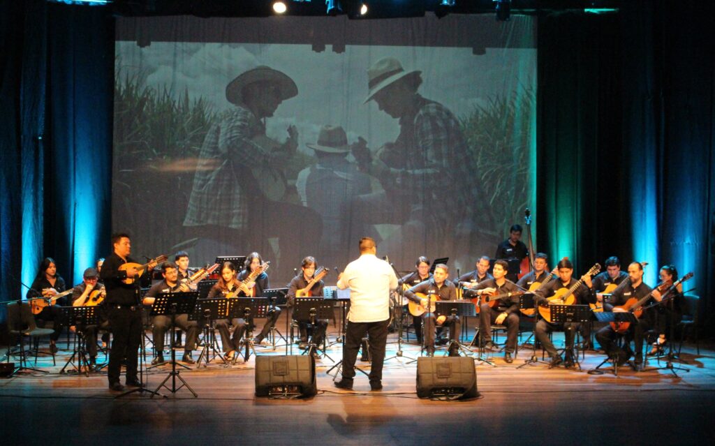 Concierto de gala de la Estudiantina Montaña Santandereana.