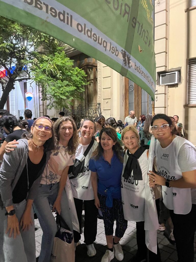 Imagen que muestra a Raquel Méndez durante su estancia posdoctoral en Argentina.