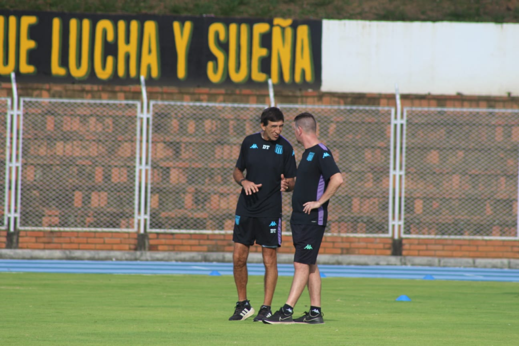 Image showing coach Gustavo Costas at the UIS.