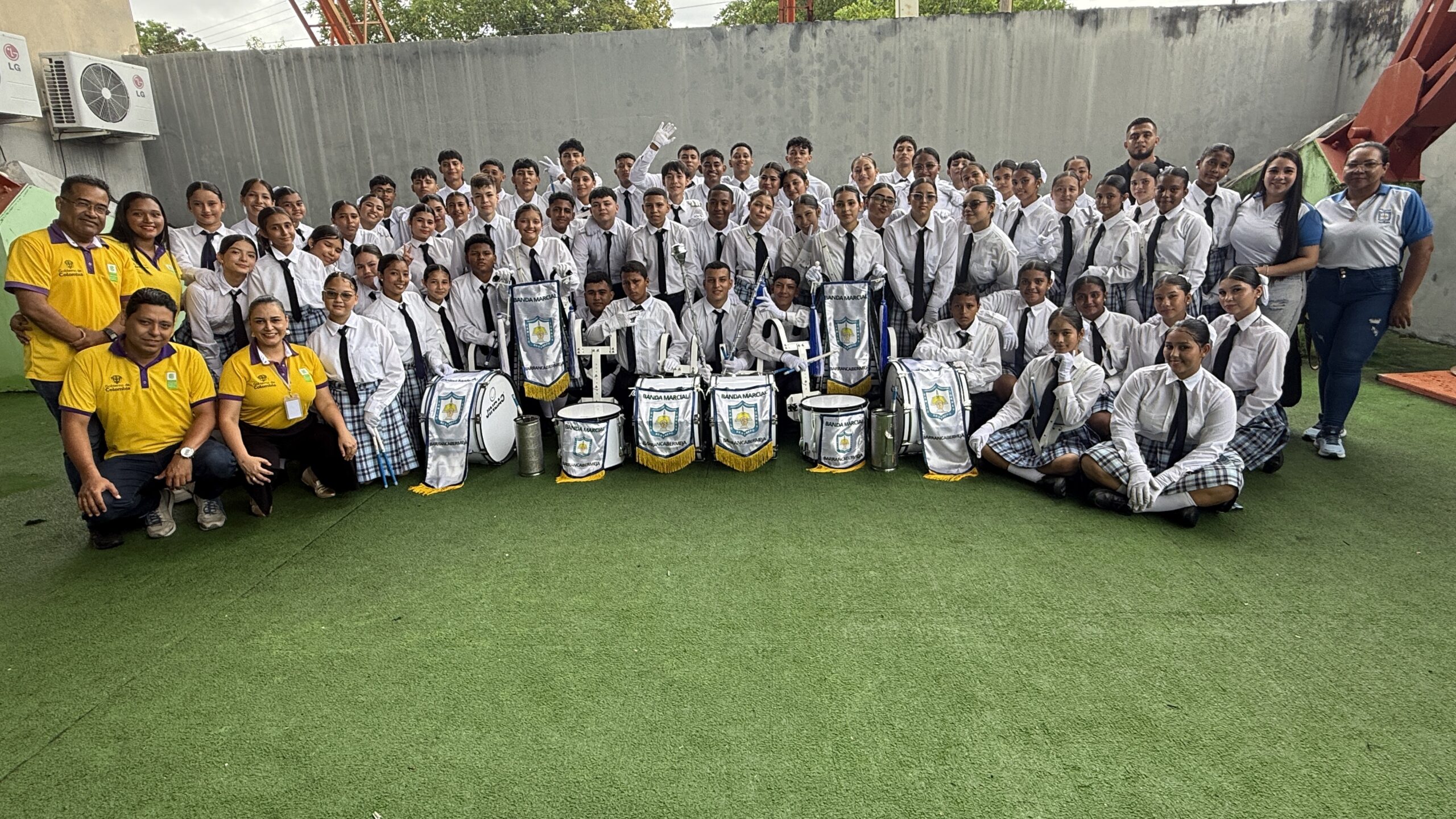 BANDA MARCIAL COLEGIO CAMILO TORRES RESTREPO PSCP-UIS