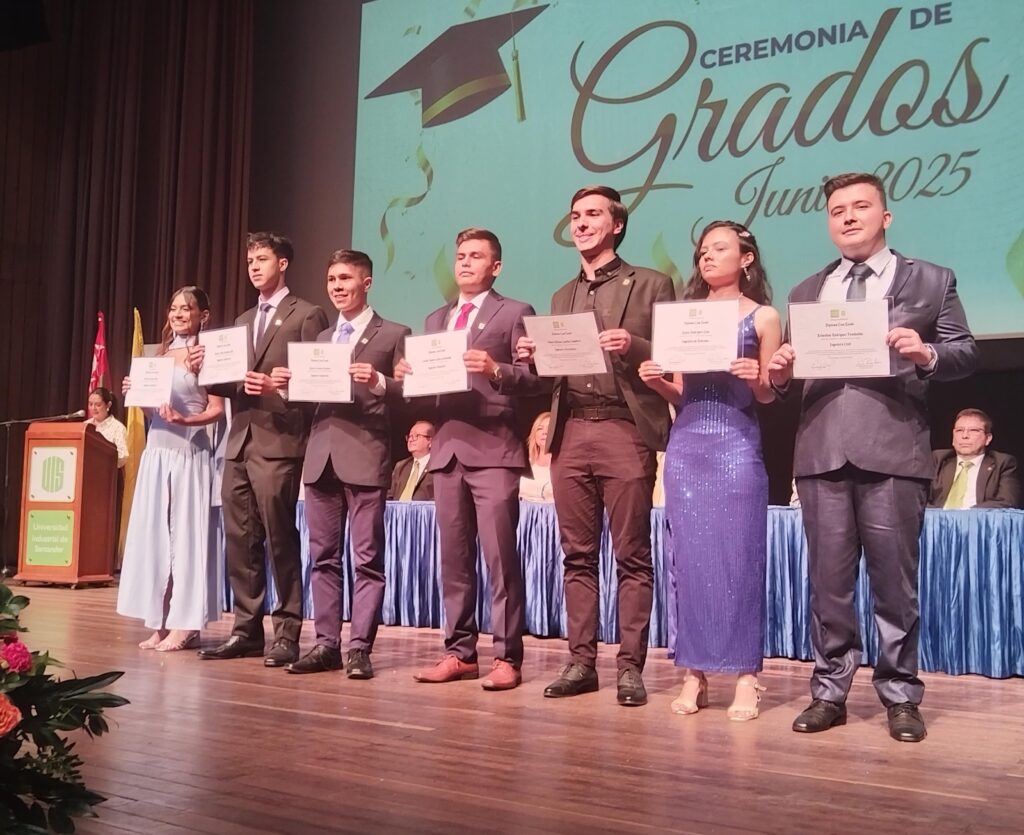 Image of the cum laude