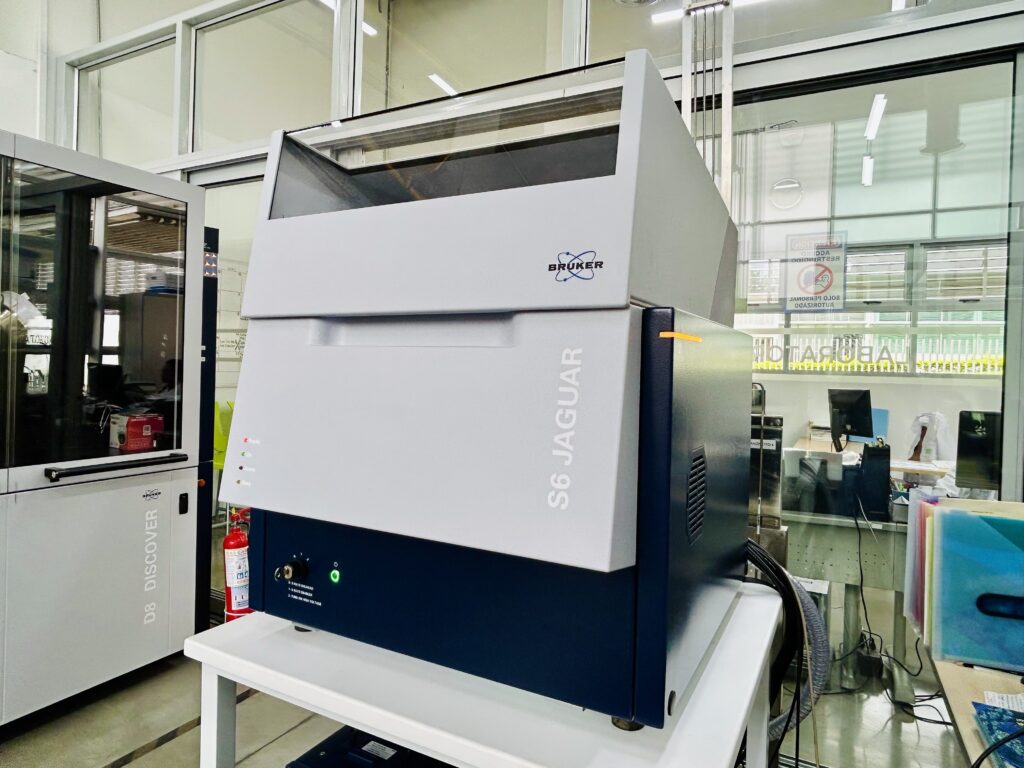 Equipo de Laboratorio de Rayos X UIS