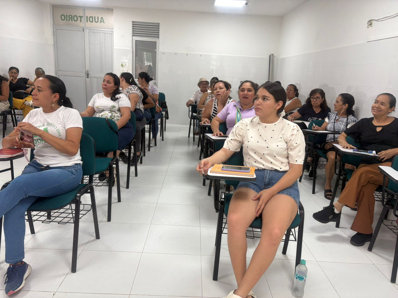 Habitantes de Capitanejo participantes del diplomado