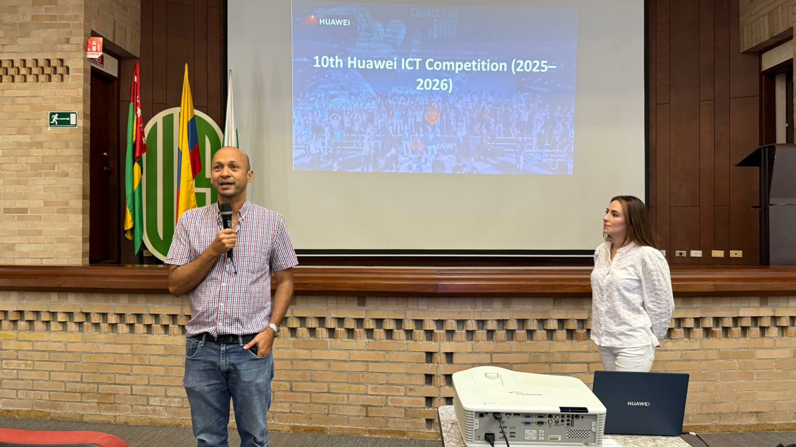 Johann Petit-Decano Facultad de Ingenierías Fisicomecánicas