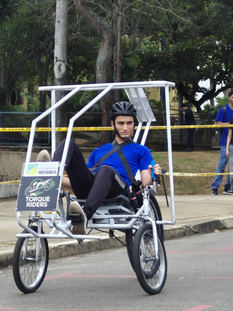 Otro competidor 