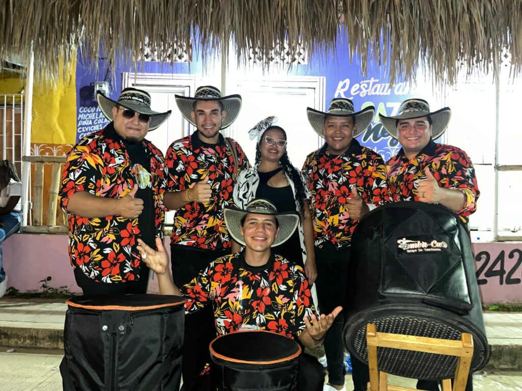 Agrupación musical Tambucao