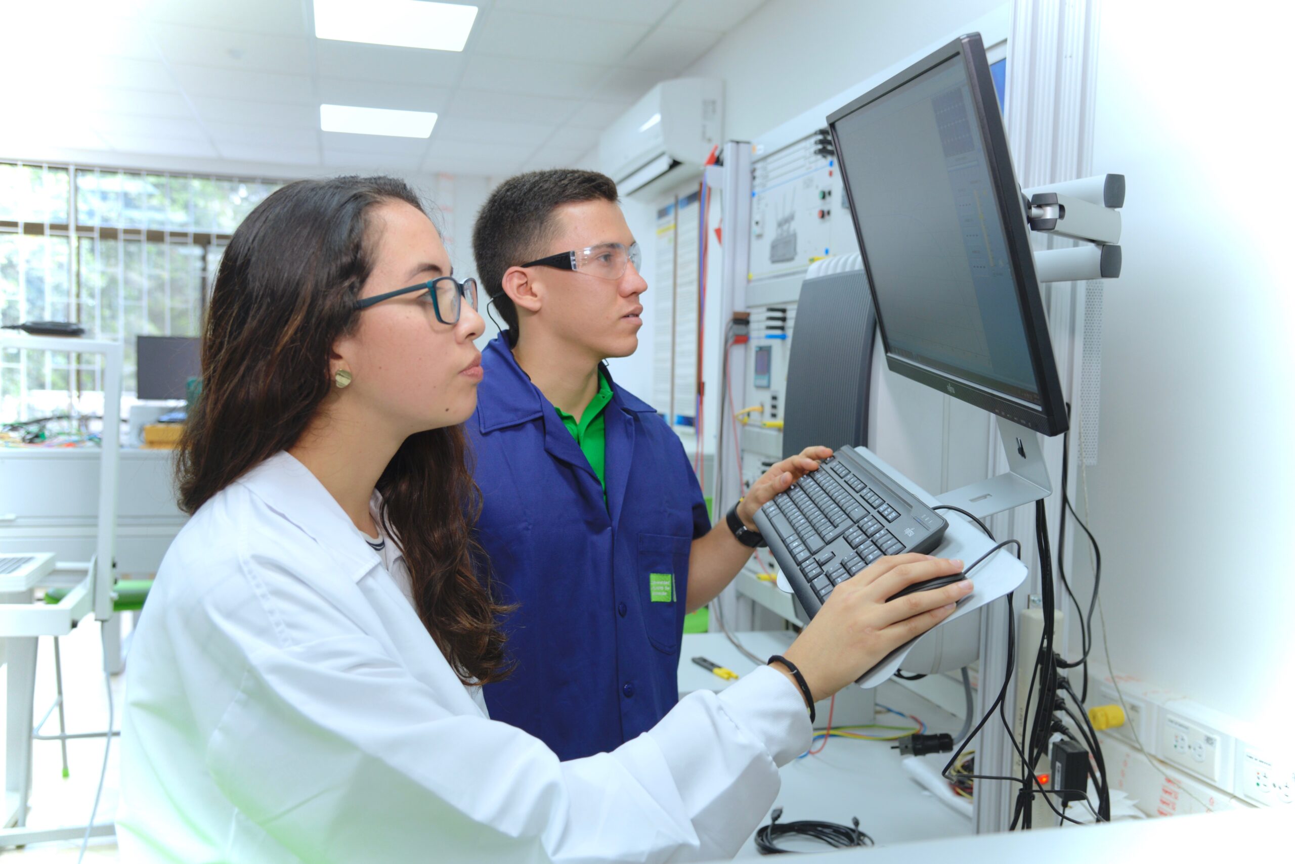 Fotografía investigadores UIS