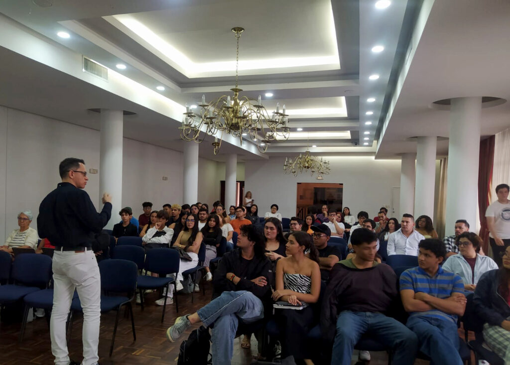 Asistentes a la capacitación “Inteligencia artificial y ejercicio de la abogacía”