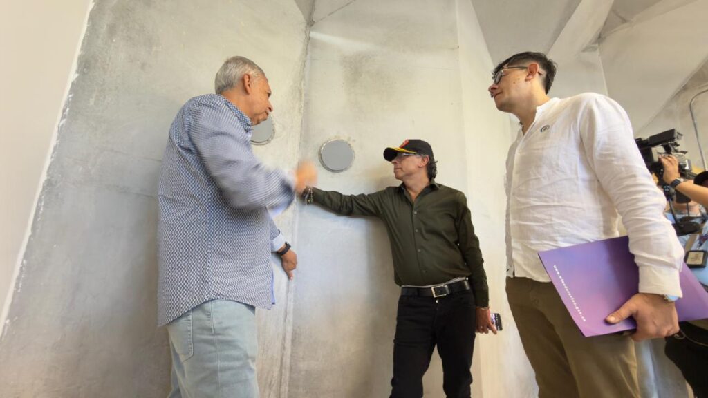 Gustavo Petro, Hernán Porras y Daniel Rojas