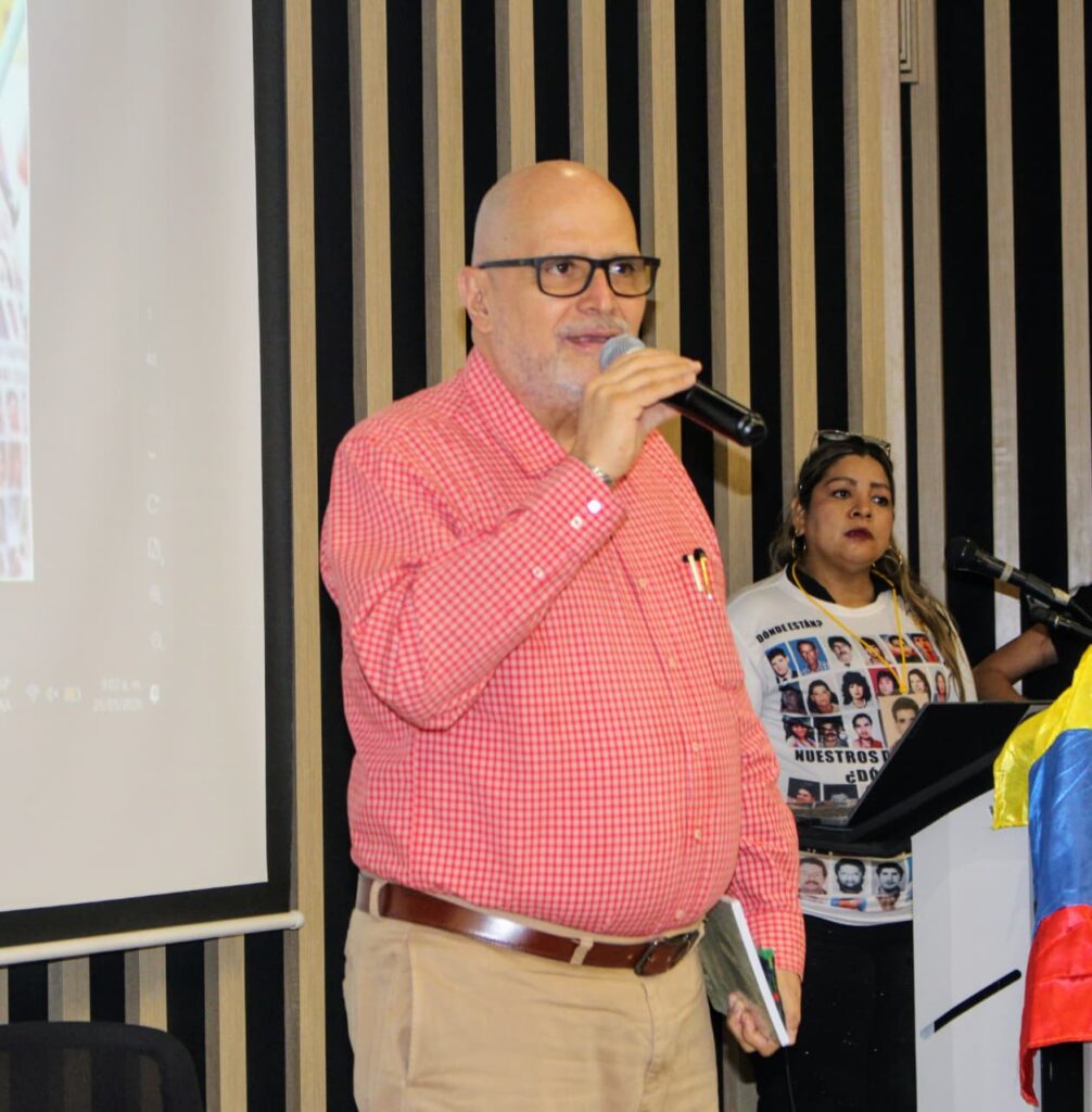 Javier Acevedo, director de la Escuela de Derecho y Ciencia Política UIS.