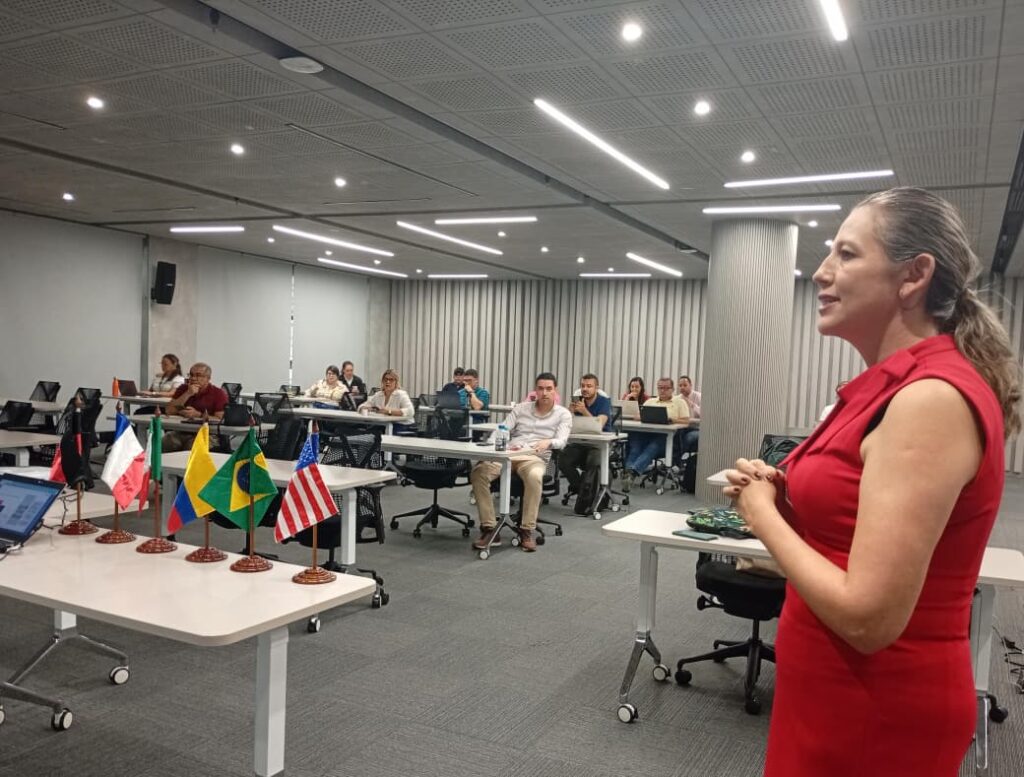 Directora de RELEXT, Liliana Castro 2026
