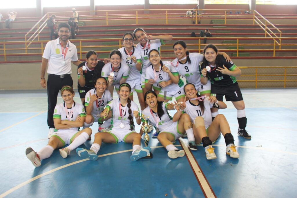 Imagen que muestra a la Selección de Fútbol Sala femenino.