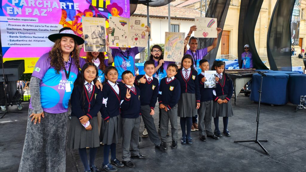 cierre de Artes para la Paz