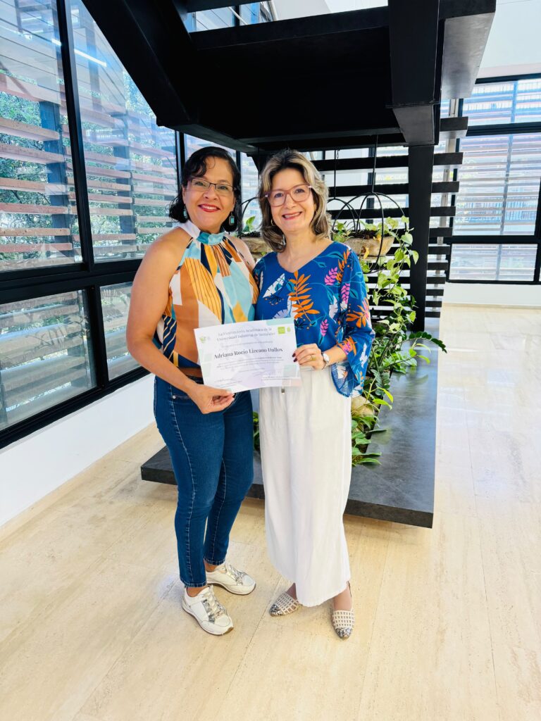 reconocimiento a destacados docentes 