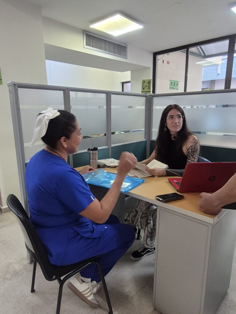 Cada usuario accede al servicio que se ofrece en la jornada de la tarde durante este período de receso  intersemestral.