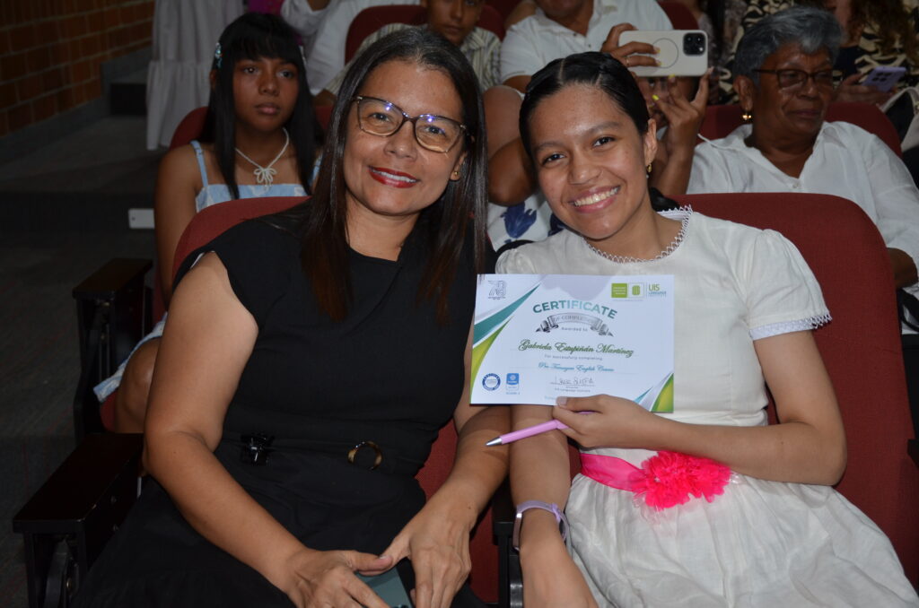 Graduada del nivel Teenagers en la UIS 2026