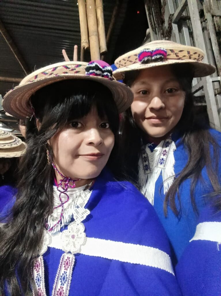 Diana Isabel y Johanna Calambás