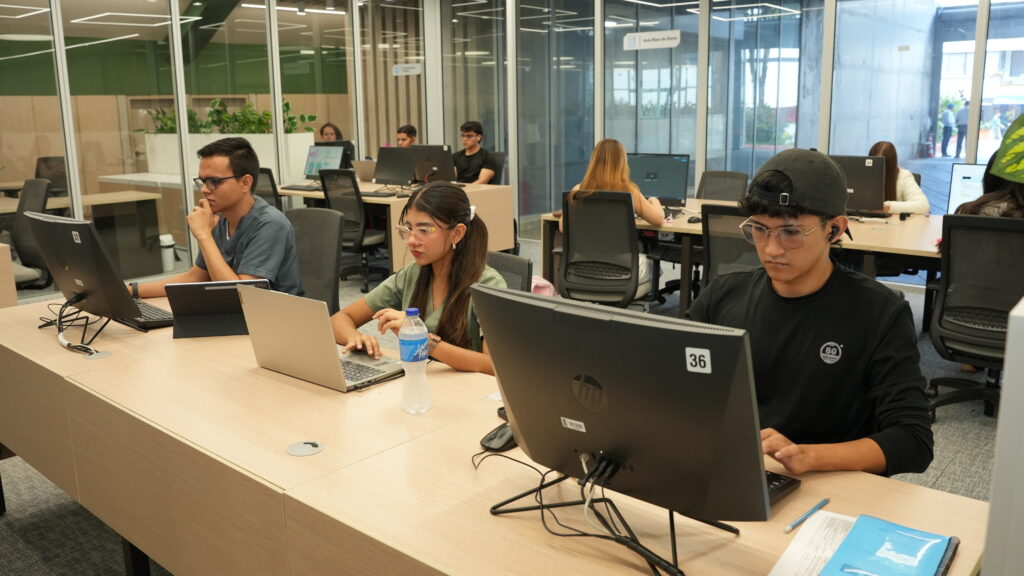Estudiantes en bases de datos