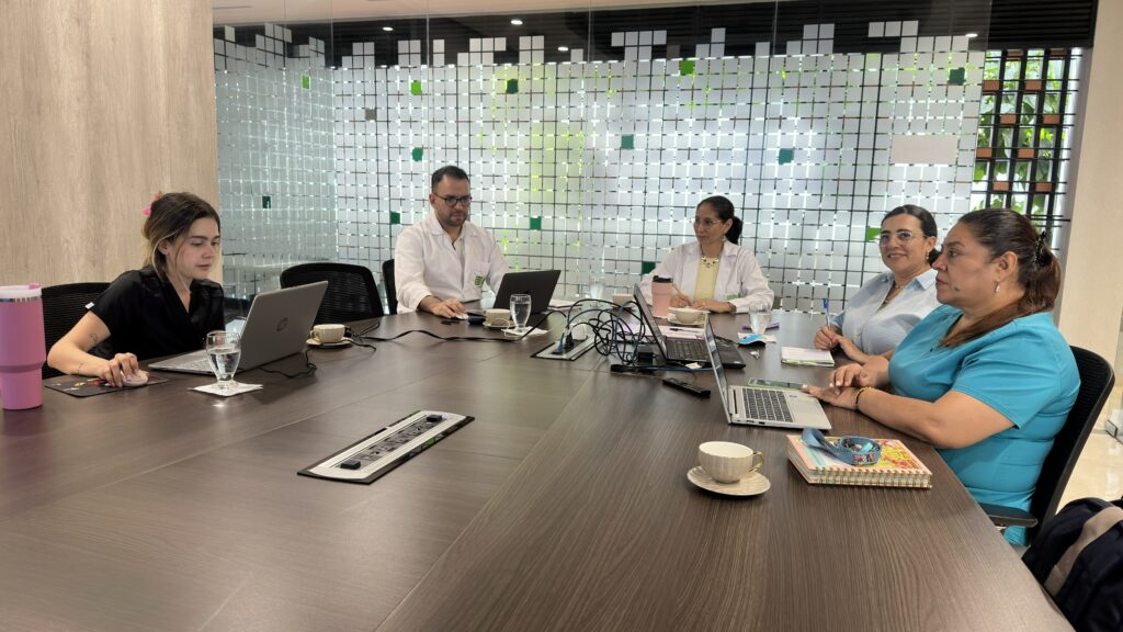 Reunión con la Secretaría de Salud Departamental