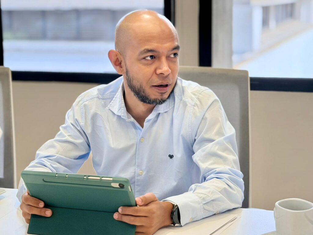 Edier Gaviria Acosta, profesional UNICAUCA 