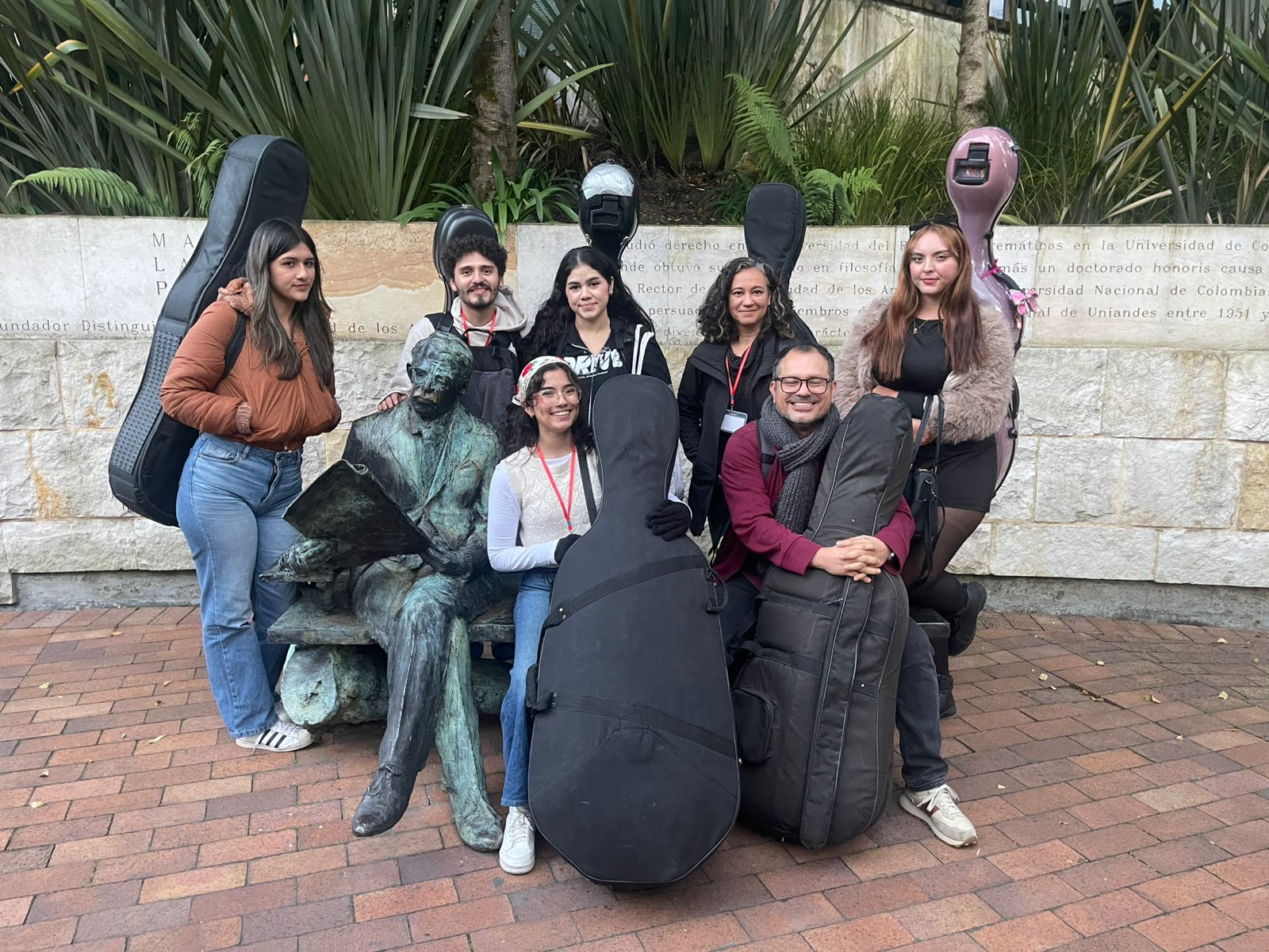 Ensamble violoncholes